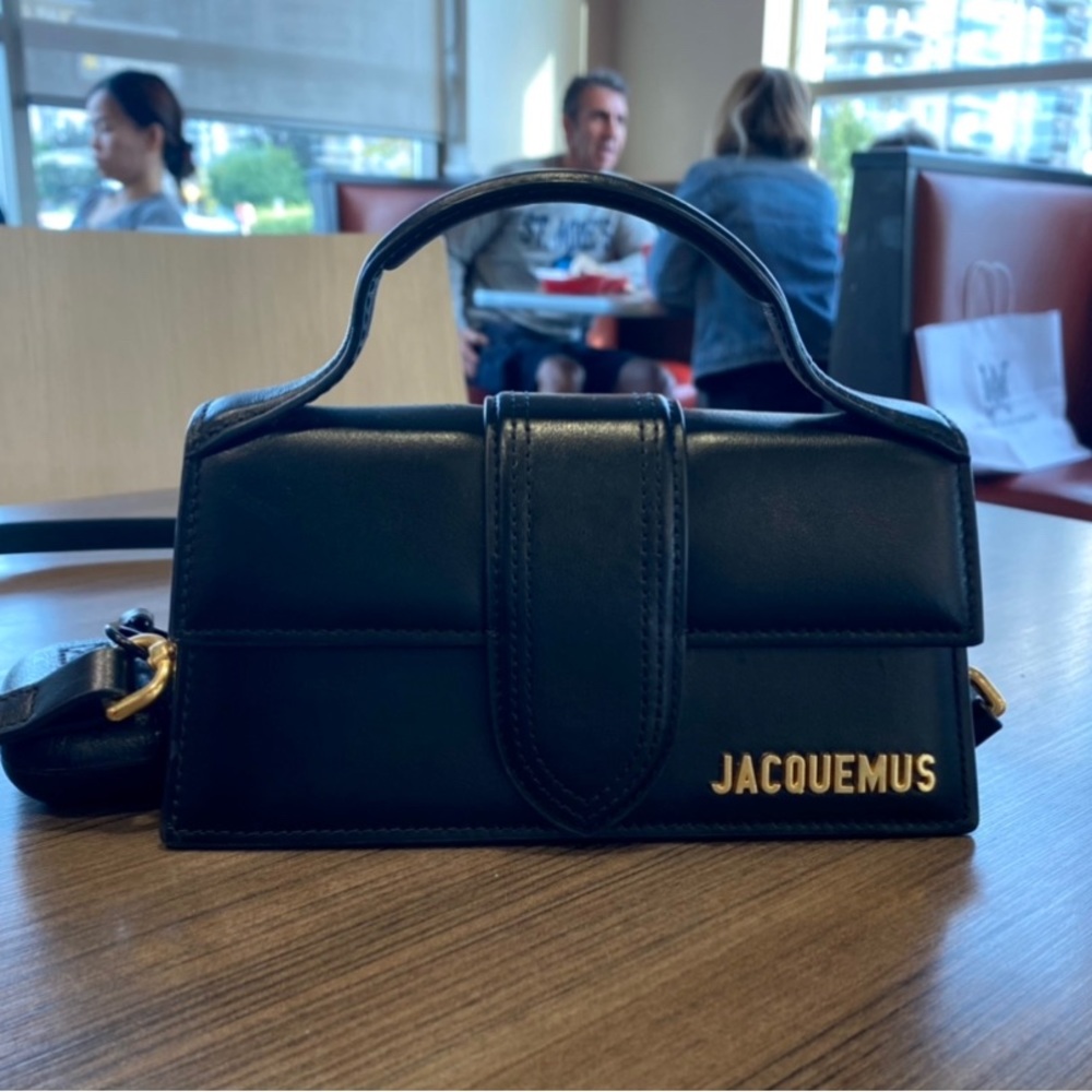 Jacquemus Le Bambino